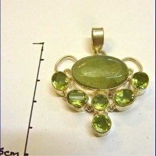 pendant..green phrenite,topaz